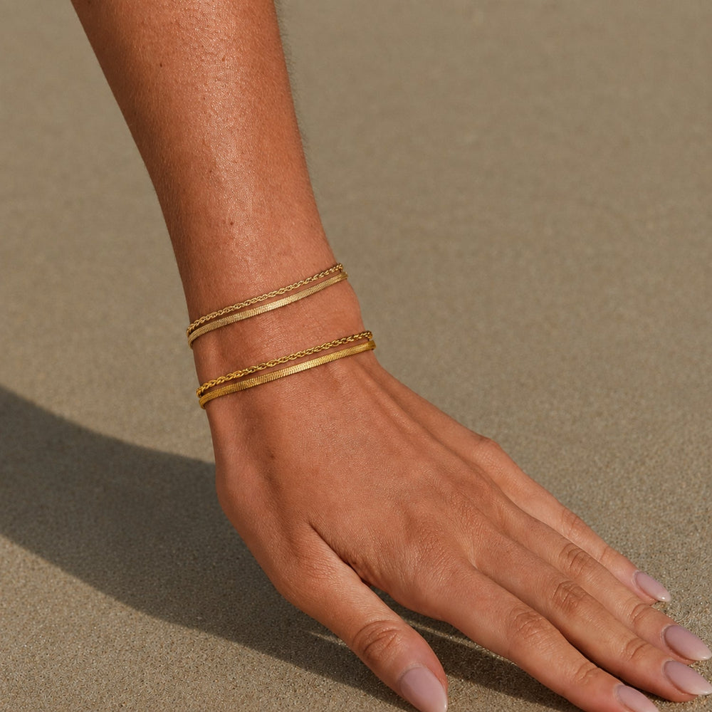 "Ios" Layered Armband
