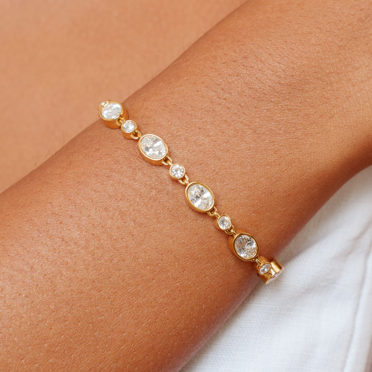 Aura Armband