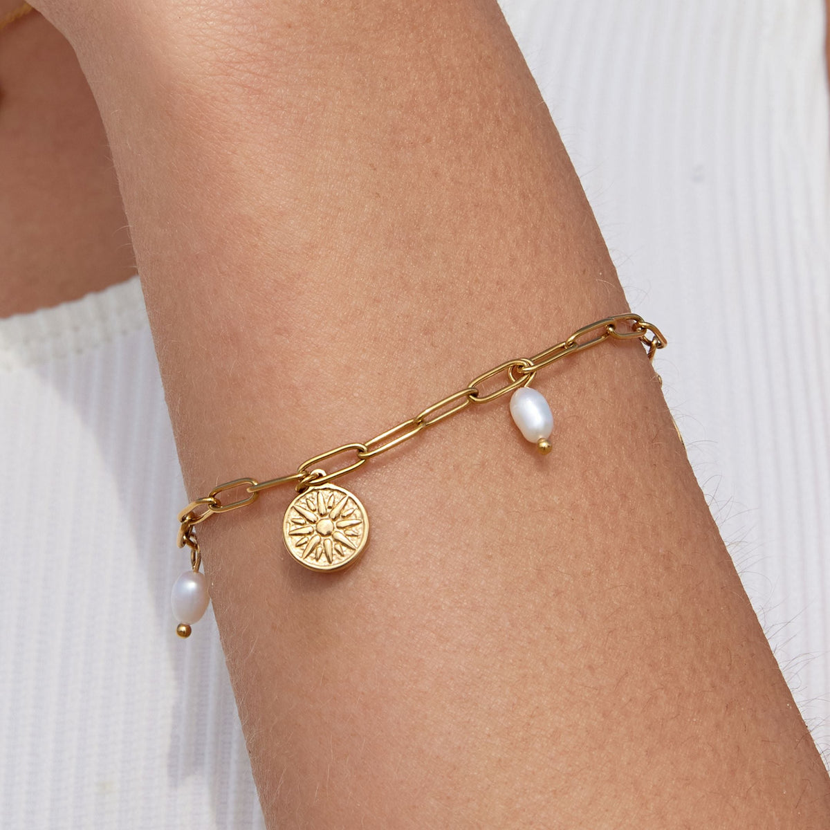 Golden Sun Armband