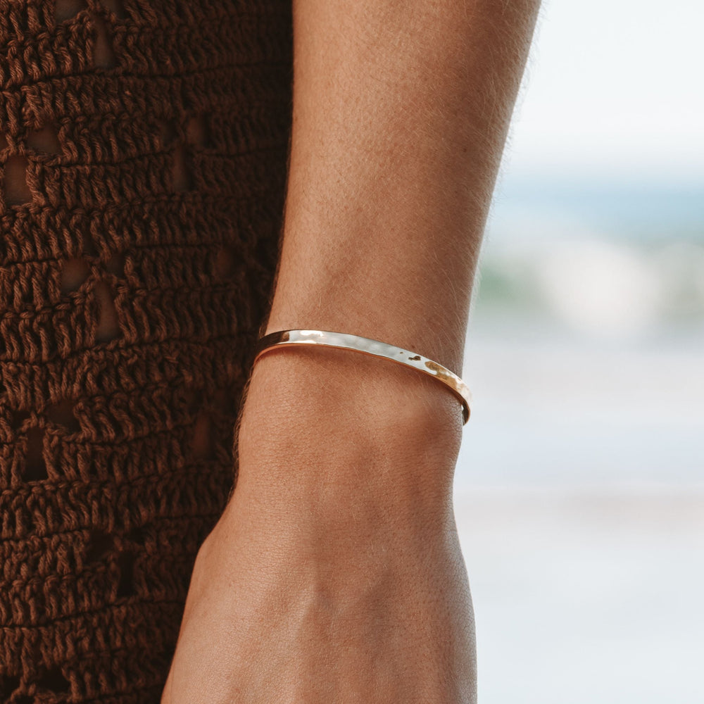 Gehamerde Cuff