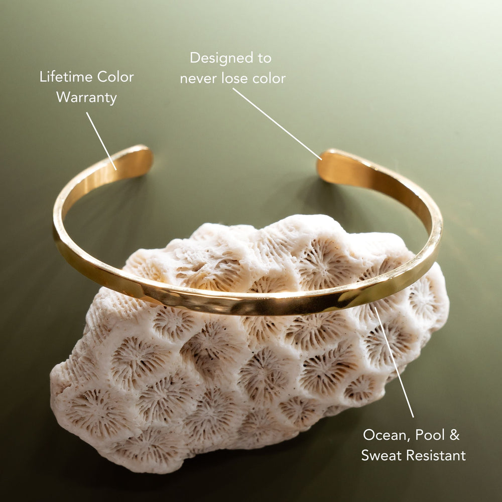 Gehamerde Cuff