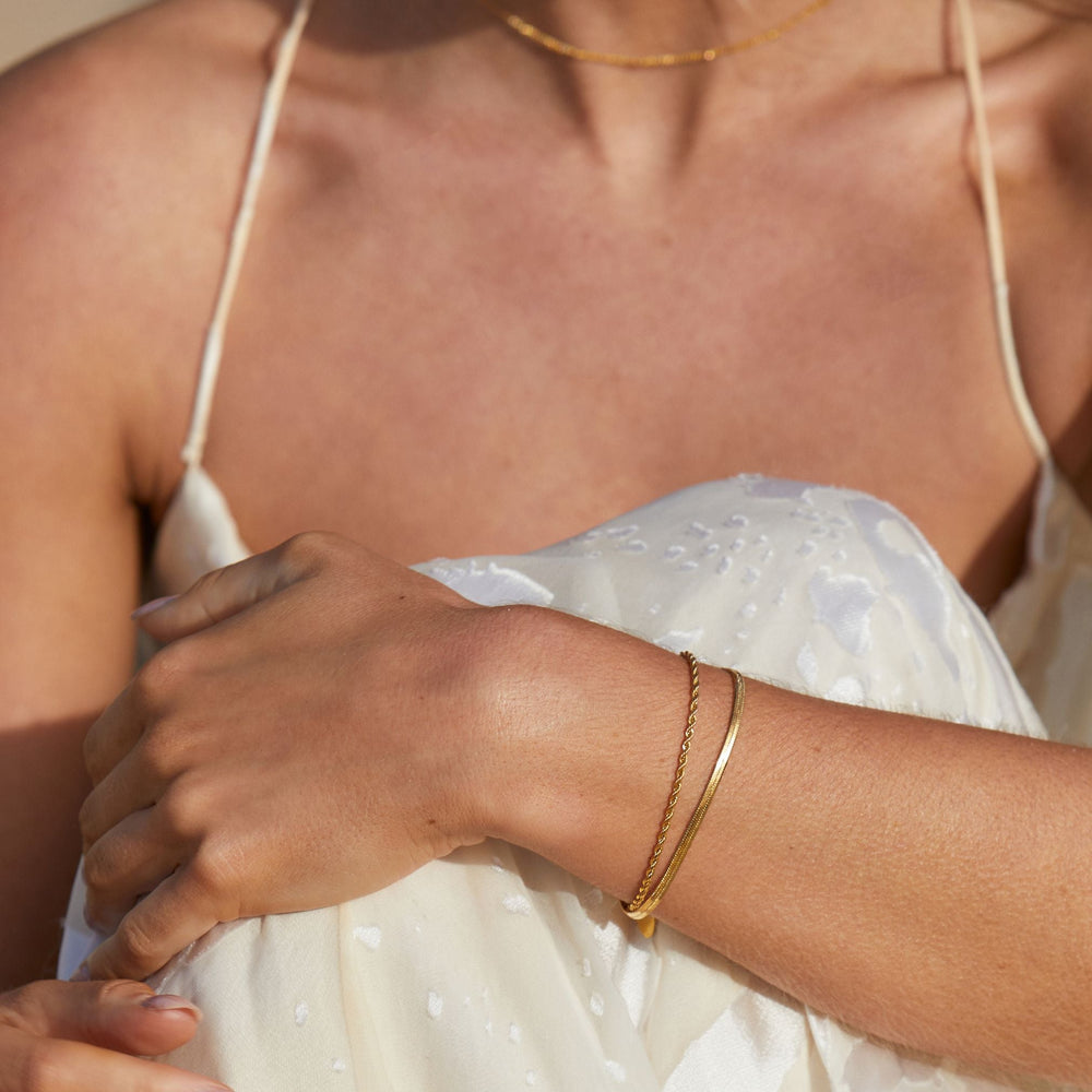 "Ios" Layered Armband
