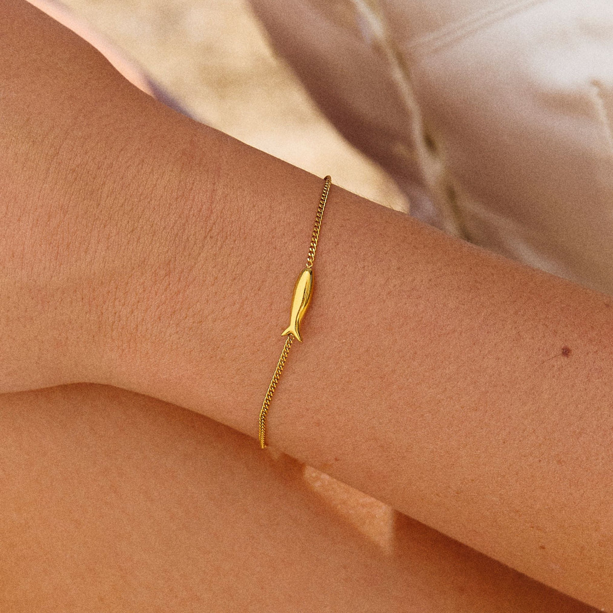 Vis Armband