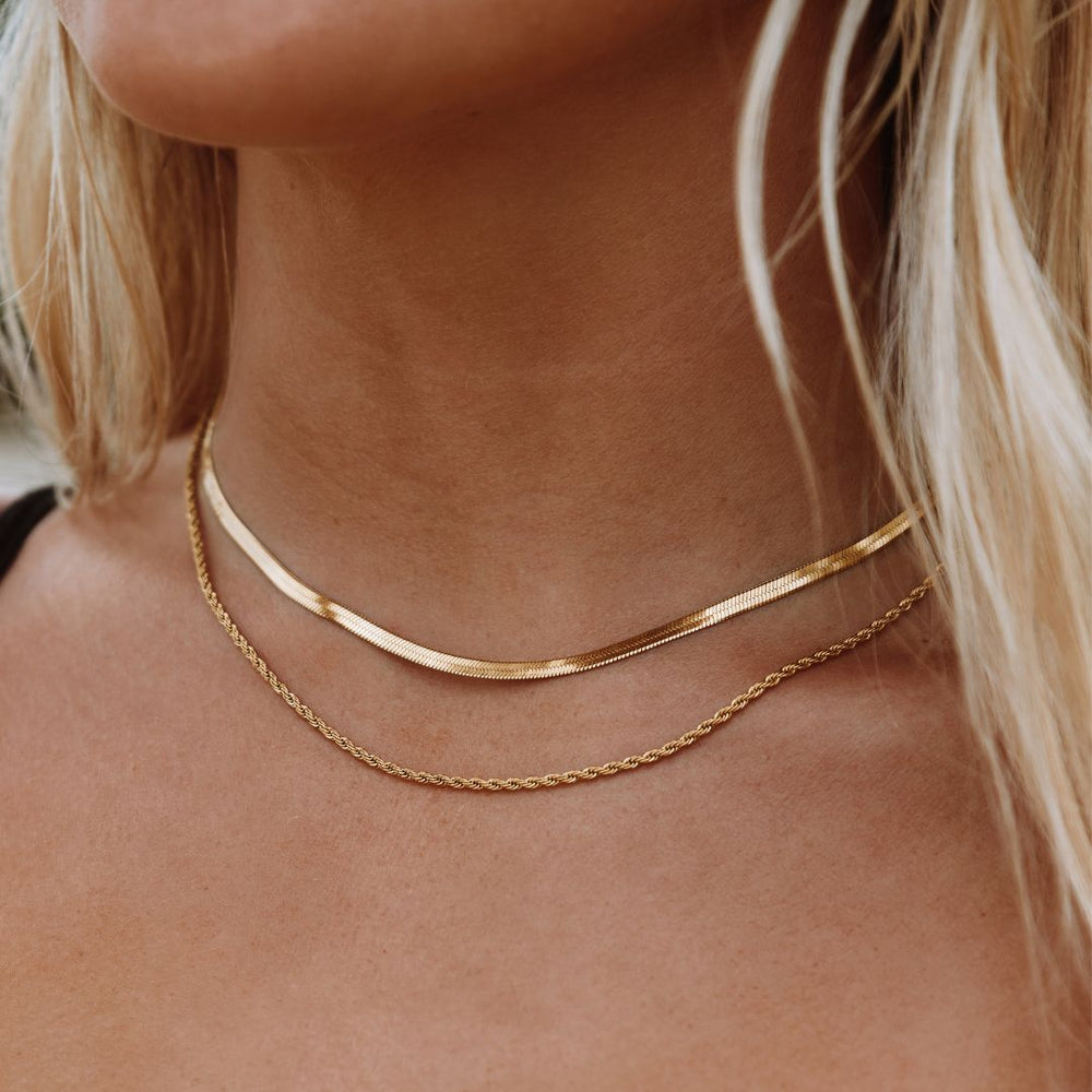 "Ios" Layered Ketting