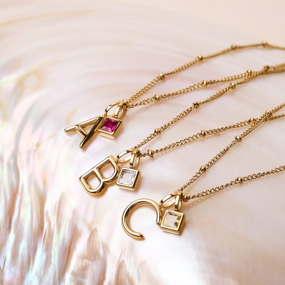 Initiaal & Geboortesteen Charm Ketting
