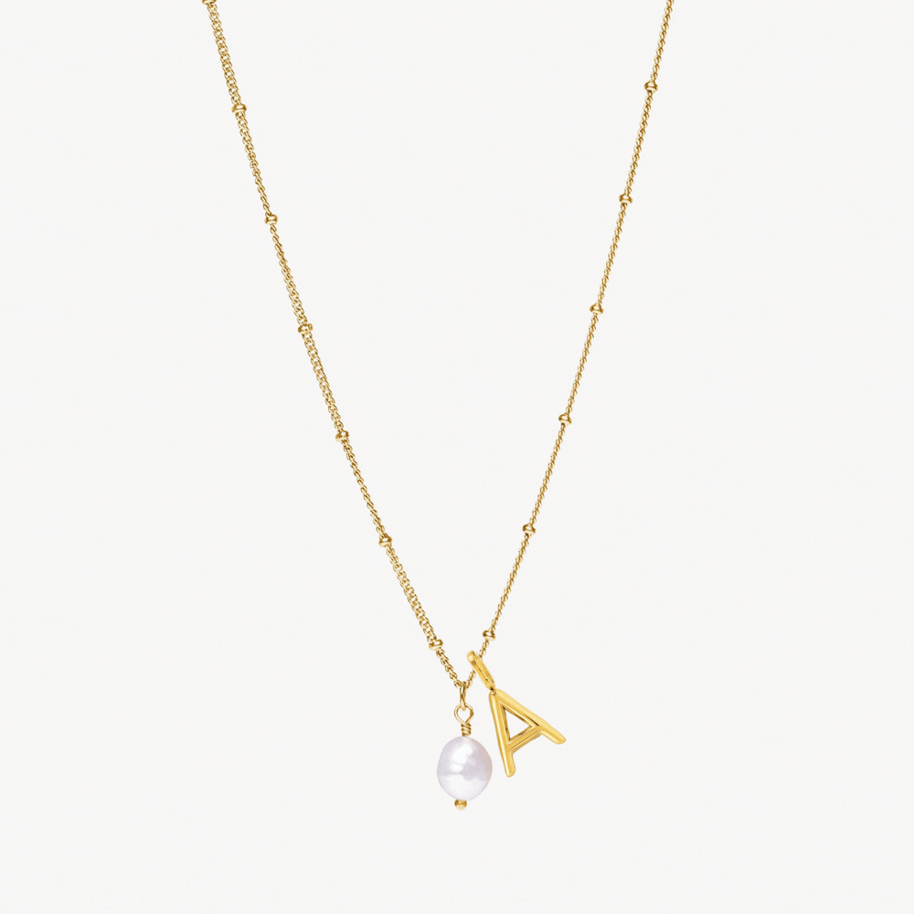 Initiaal & Parel Ketting