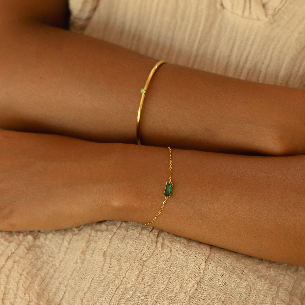 Dunne Smaragd Cuff