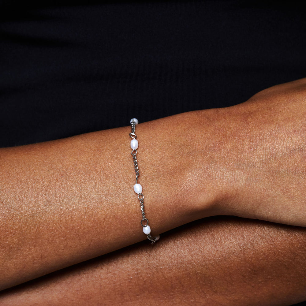 “Lovina” Zoetwaterparel Armband