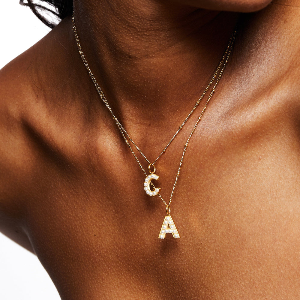 Parel Initiaal Ketting