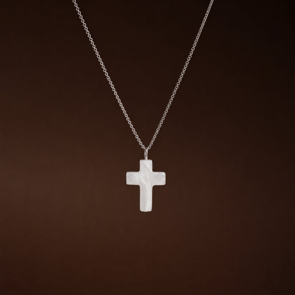 Parelmoeren Kruis Ketting