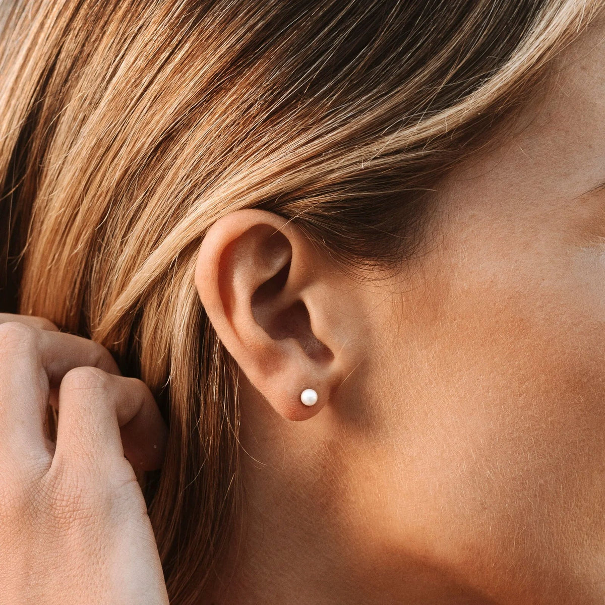 Parel Studs