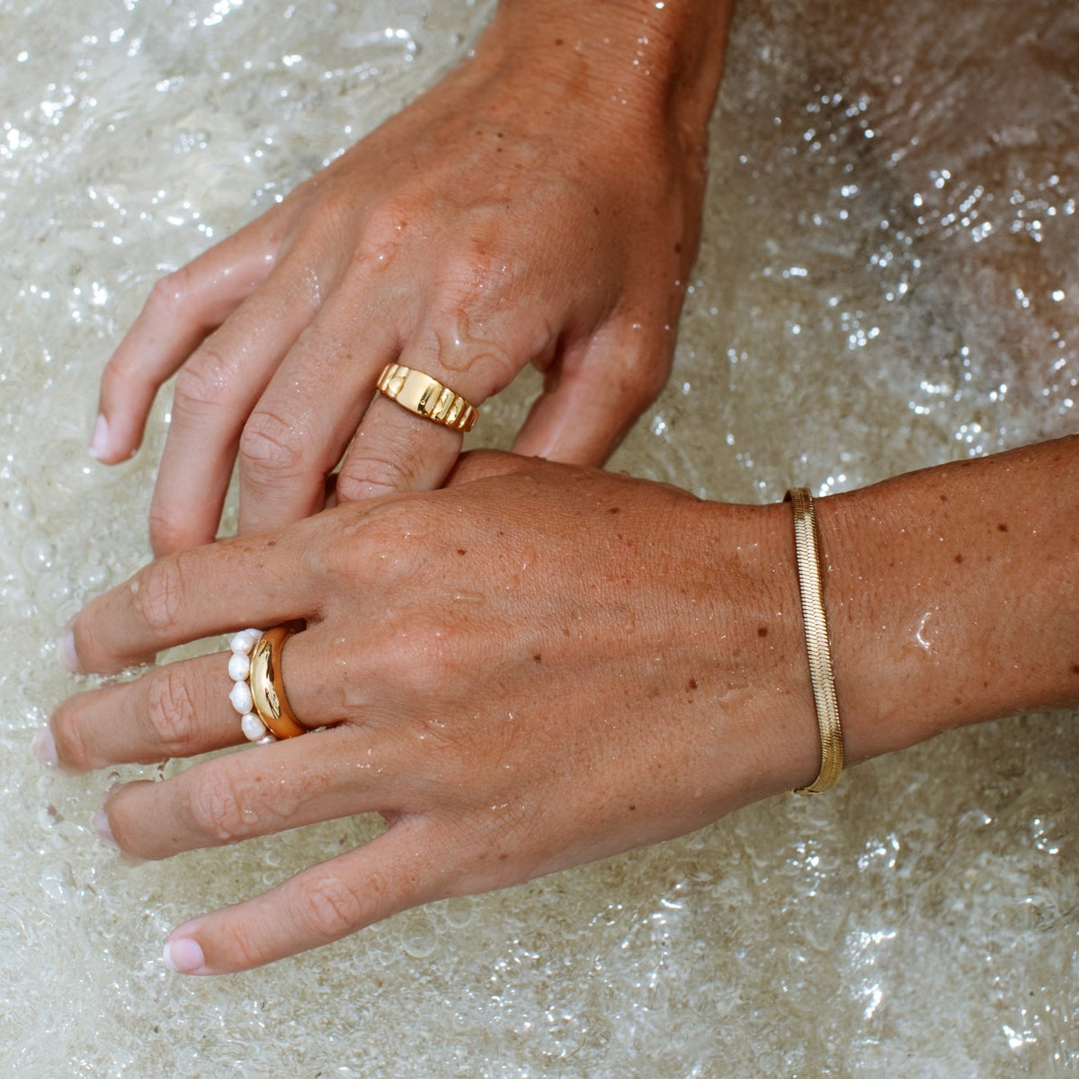 “Kauai” Herringbone Armband