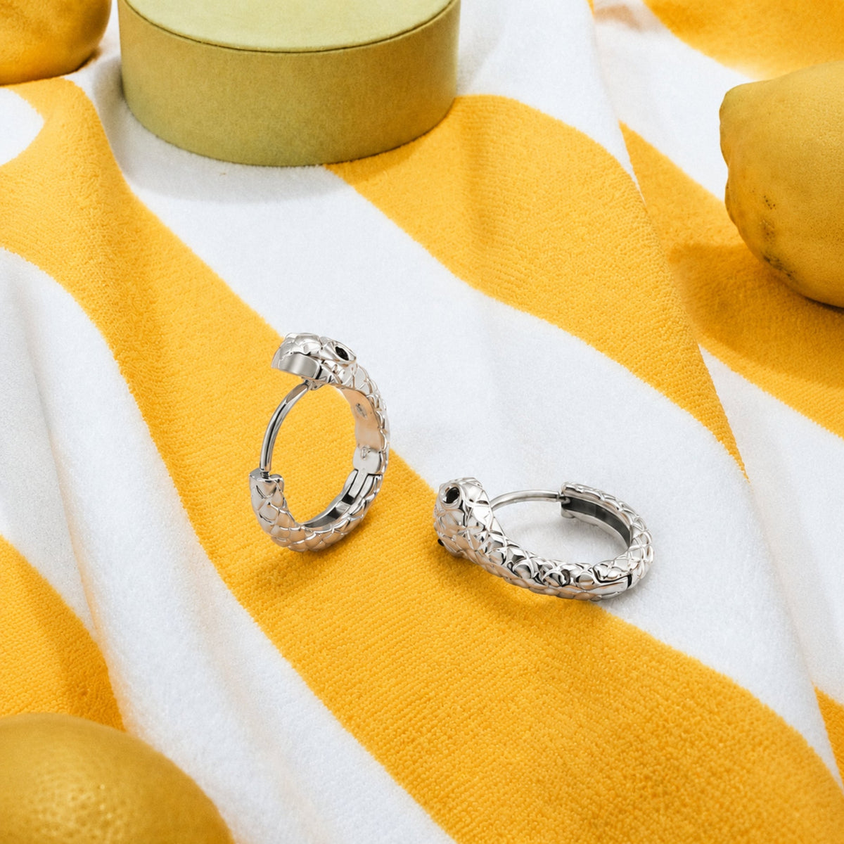 Snake Hoops
